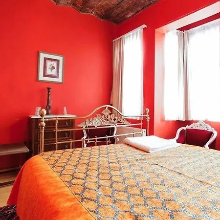 Apartament Akin House