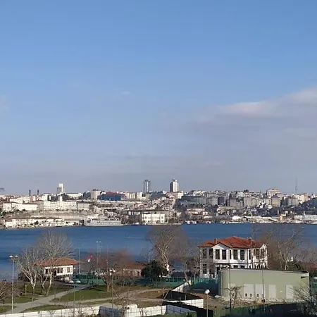 Apartament Akin House